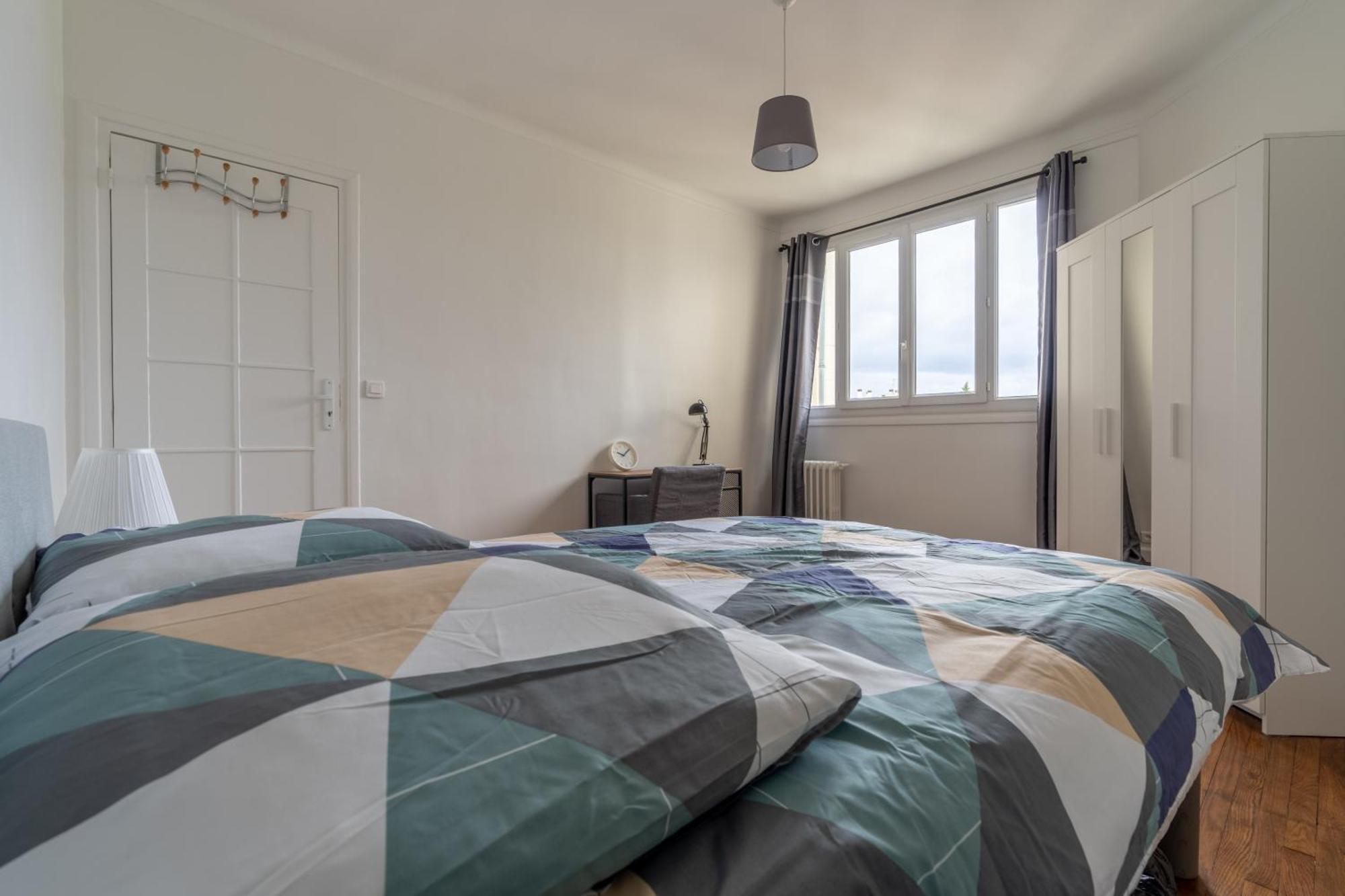 Charmant 2 Pieces Pour 4 Personnes A Courbevoie Apartment Ngoại thất bức ảnh